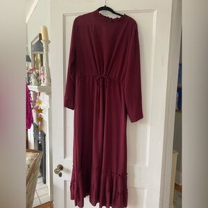 Elegant Burgundy Long Sleeve Dress